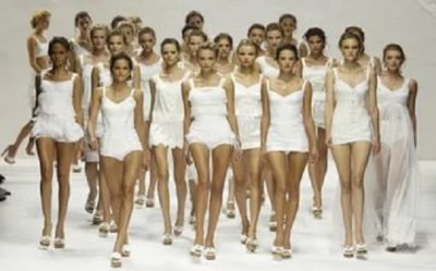 Францияда модельдерінің салмағы тым аз болса, 75 мың еуро айыппұл төлейді