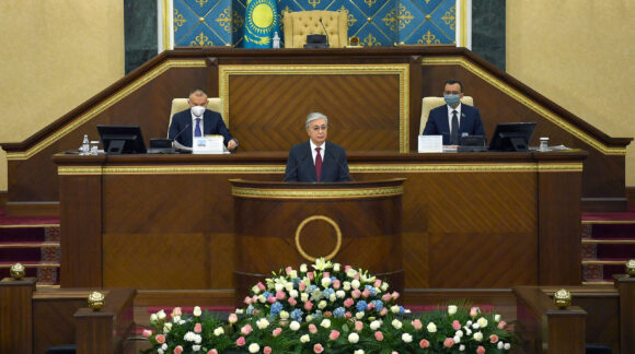 Қасым-Жомарт Тоқаев VII шақырылымдағы Парламенттің бірінші сессиясының ашылуына қатысты