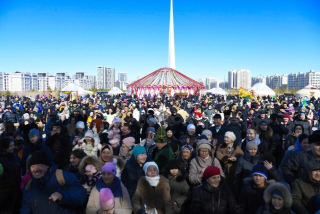 Наурыз көже, жәрмеңке және түрлі жүлделер: Астанада Наурыз мерекесі салтанатты түрде атап өтіледі