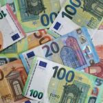 Германияда төменгі жалақы 2500 еуроға таяйды