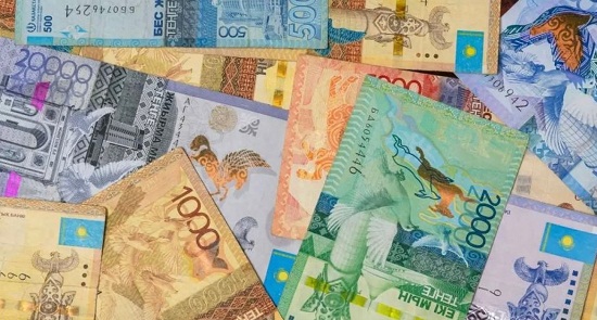 Қазақстандағы орташа жалақы 430 мың теңгеге таяды