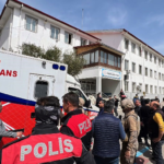 Түркиеде мұғалім мен оқушыларды жасөспірім атып тастады